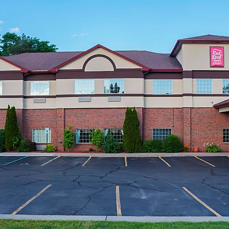 Red Roof Inn & Suites Lake Orion / Auburn Hills Eksteriør bilde