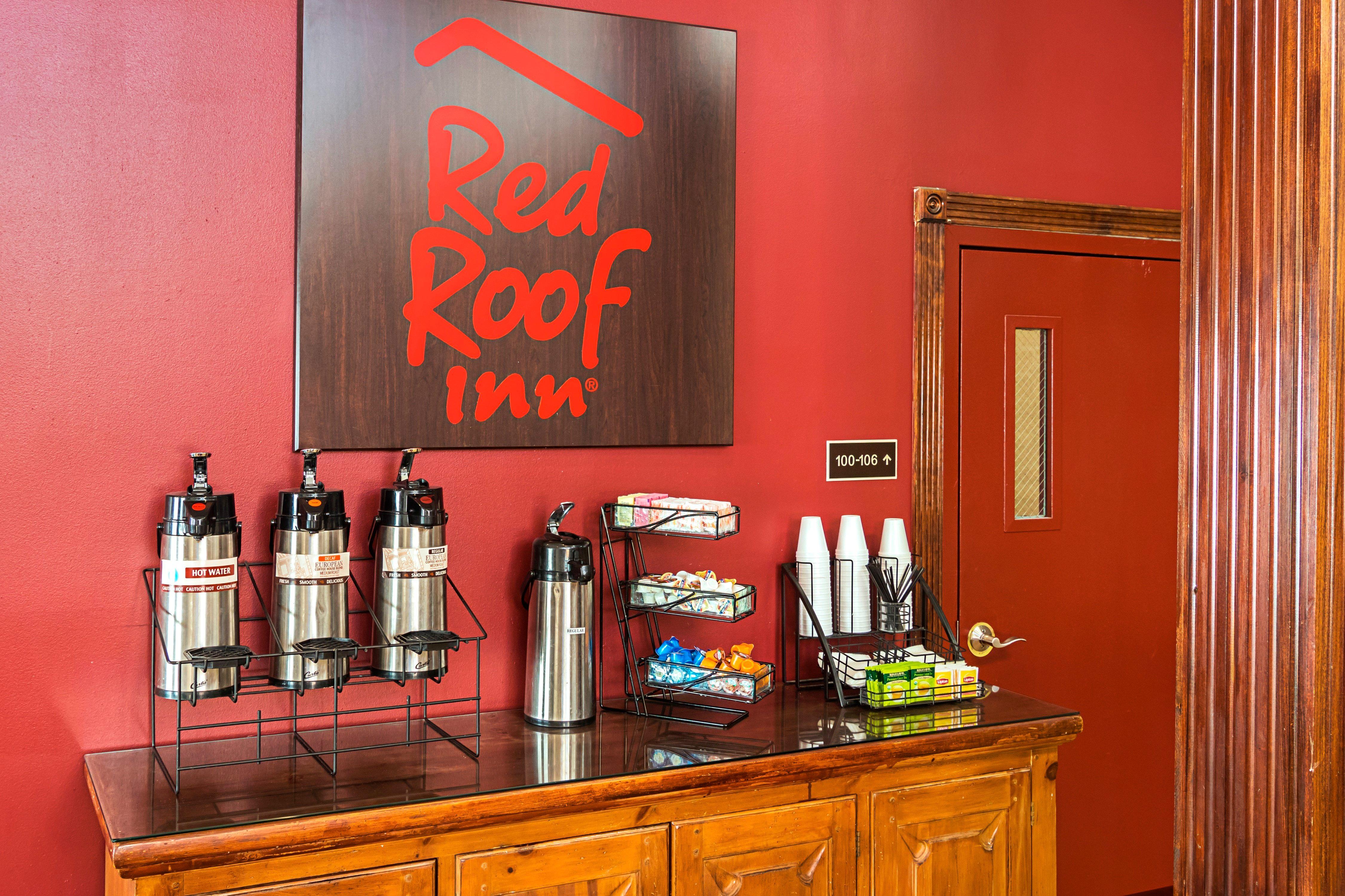 Red Roof Inn & Suites Lake Orion / Auburn Hills Eksteriør bilde