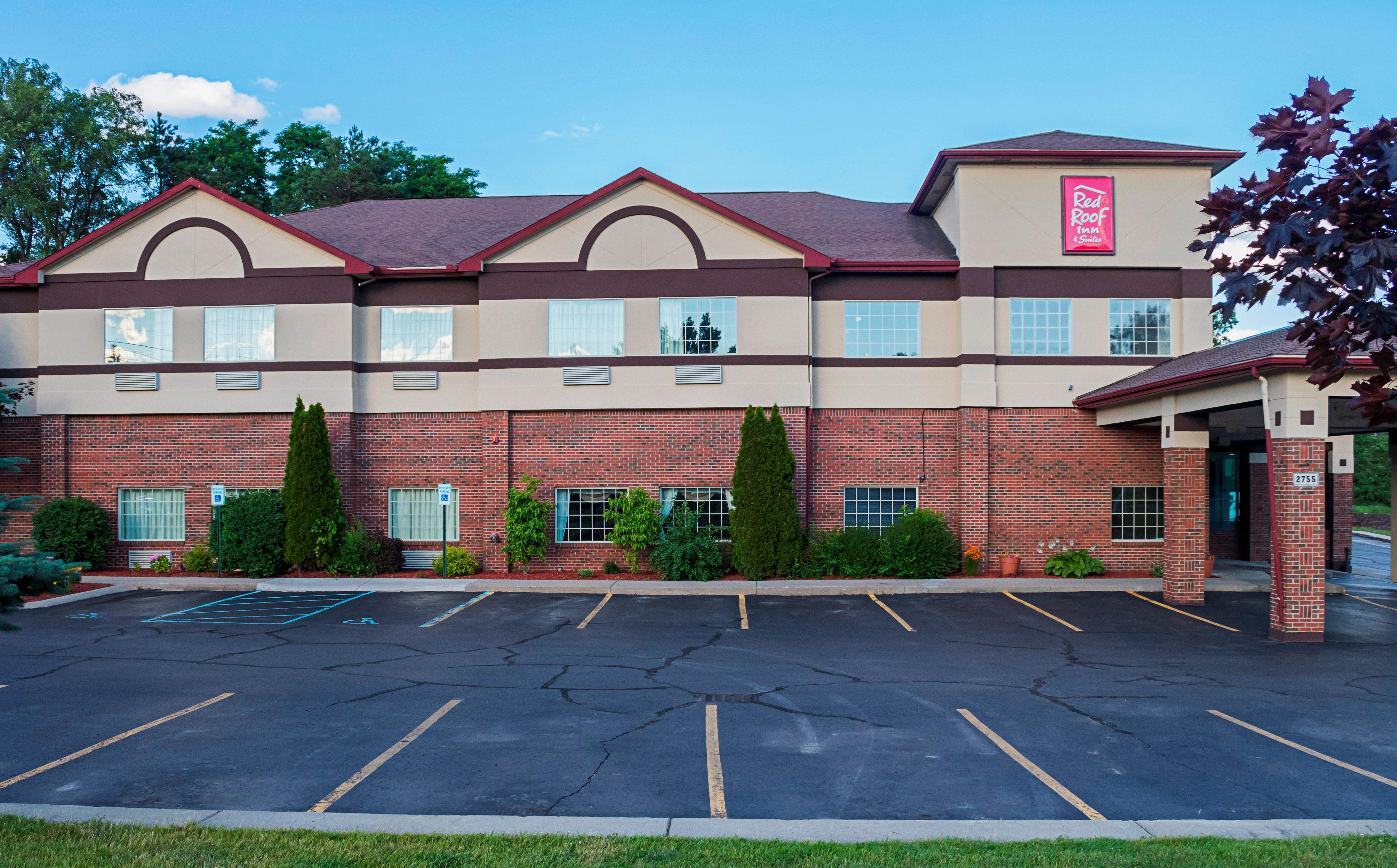 Red Roof Inn & Suites Lake Orion / Auburn Hills Eksteriør bilde