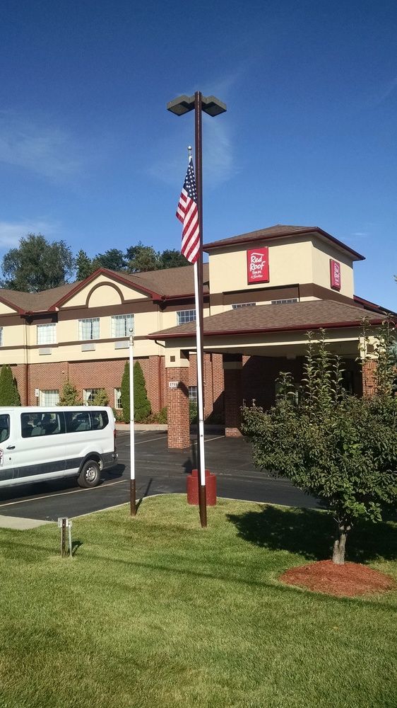 Red Roof Inn & Suites Lake Orion / Auburn Hills Eksteriør bilde